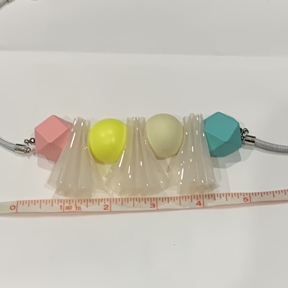 Multicolour necklace - Picture 4 of 8